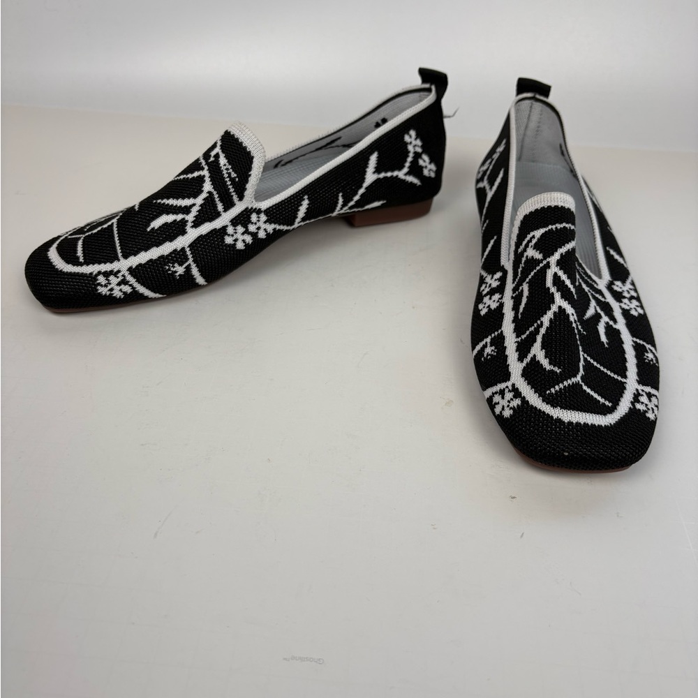 Black & White Floral Knit Slip-On Flats